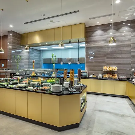 Accom Hotel Sivas 5*