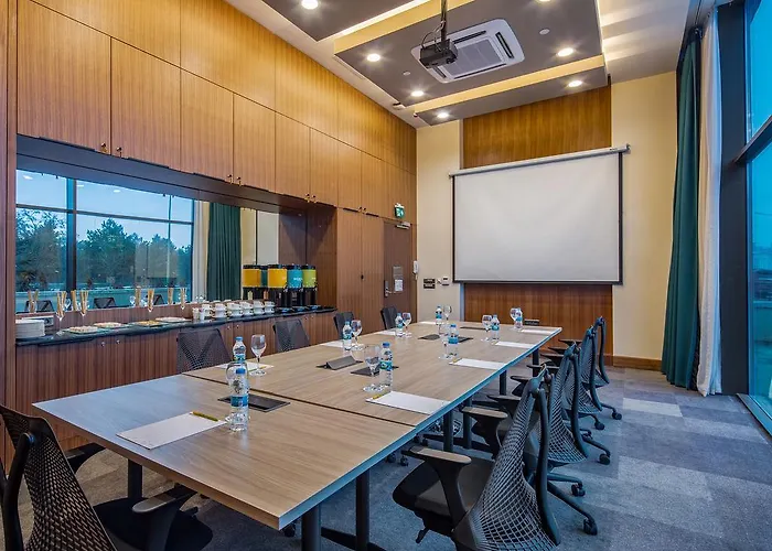 Accom Hotel Sivas מלון 5*