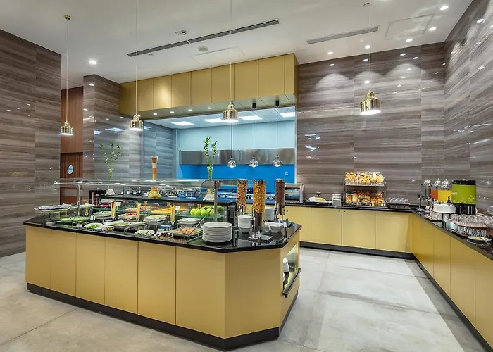 Accom Hotel Sivas 5*