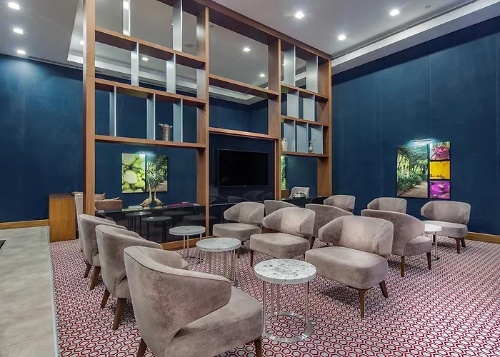 מלון Accom Hotel Sivas סיבס