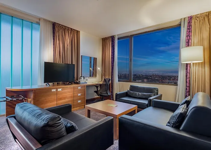 Accom Hotel Sivas סיבס