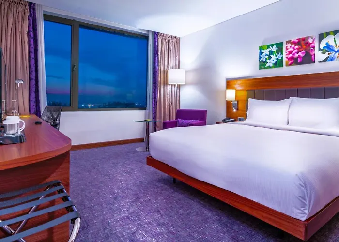 מלון Accom Hotel Sivas סיבס